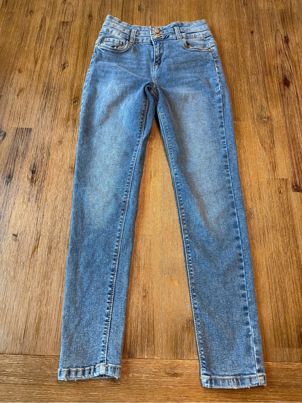 3/20$ Girls kids skinny jeans size 12